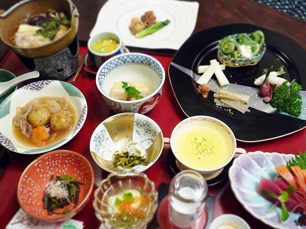 Chuo Hotel Chikuma Экстерьер фото